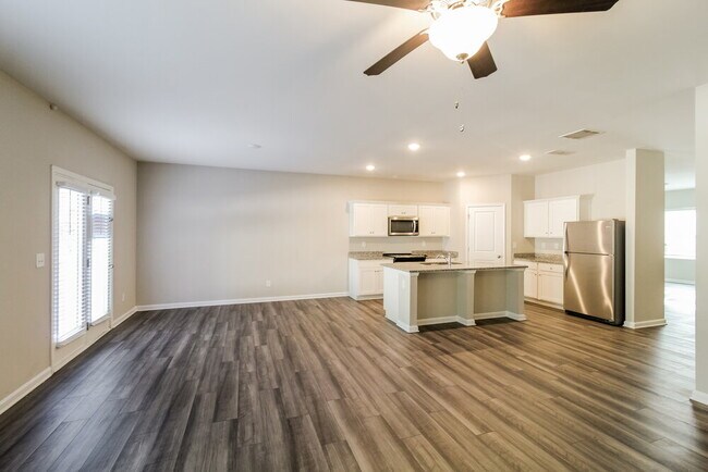 Foto del edificio - 4119 Kendrick Cir