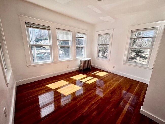 Building Photo - 50 Mt Ararat Rd