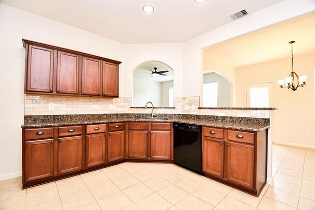 Building Photo - 10909 Panther Ct