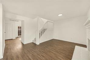 Foto del edificio - 9524 Military Pkwy