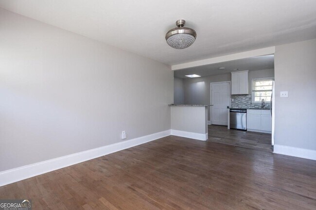 Building Photo - 1891 Goddard St SE