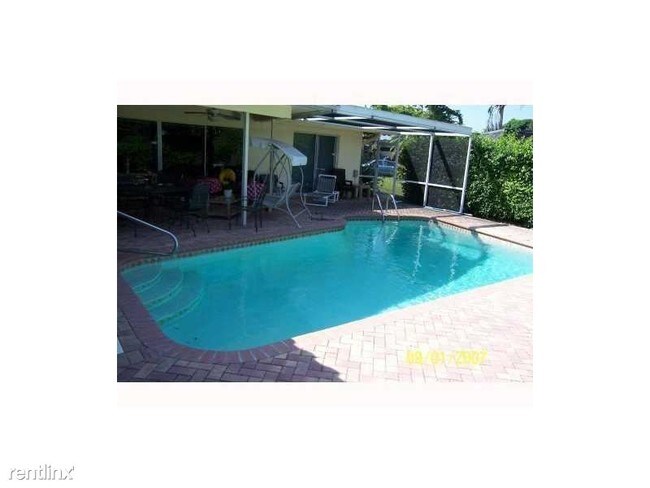 Building Photo - 5711 Bamboo Cir