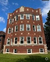 Building Photo - 1111 Bonnie Brae