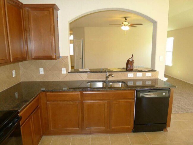 Building Photo - 6625 La Sol Ln