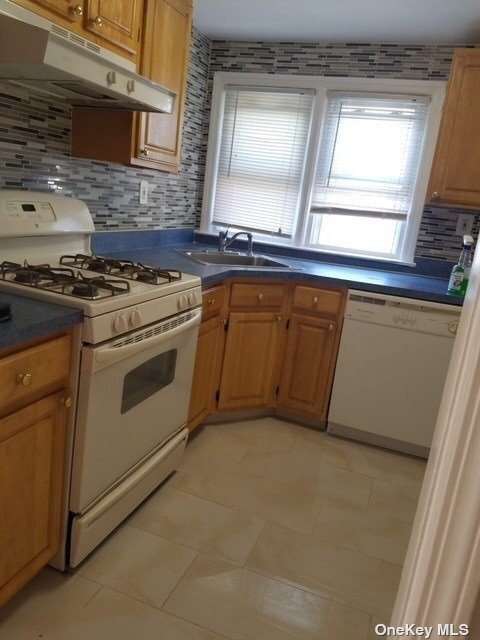 Building Photo - 225 Parkside Ct