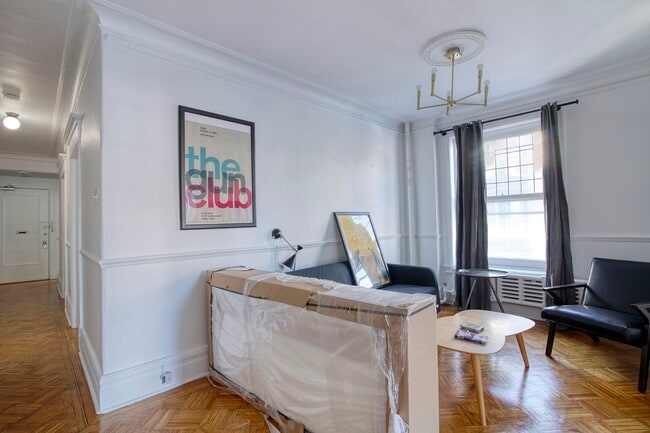 Building Photo - 1245 Rue St Marc