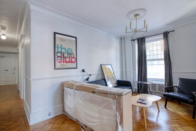Photo du bâtiment - 1245 Rue St Marc