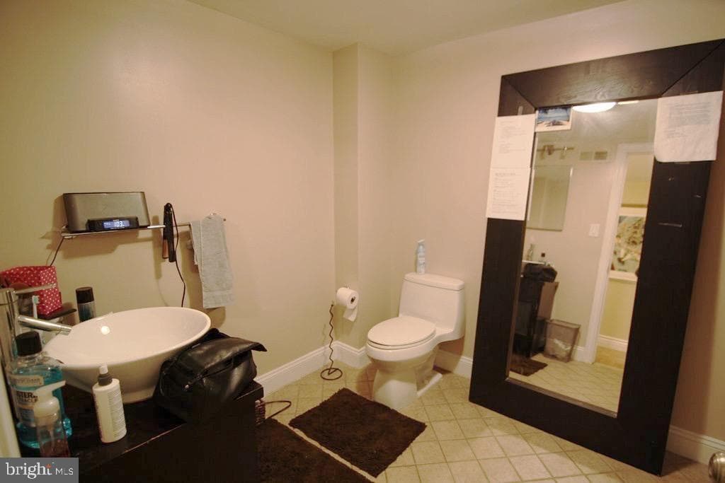 Foto principal - 341 Dickinson St