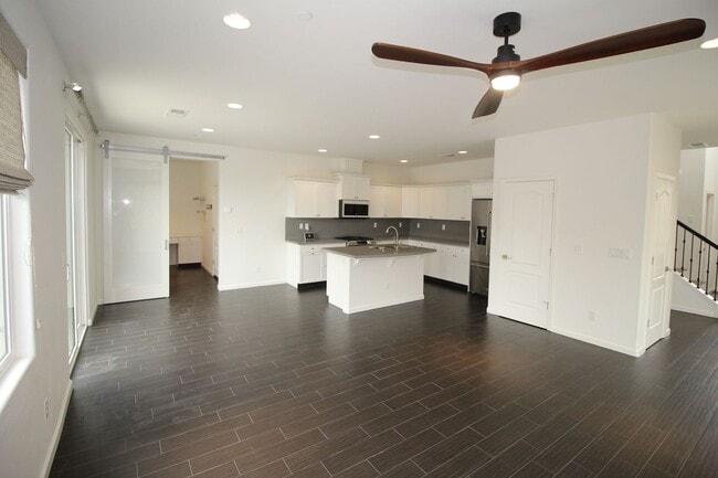 Building Photo - 2102 Makenna Dr