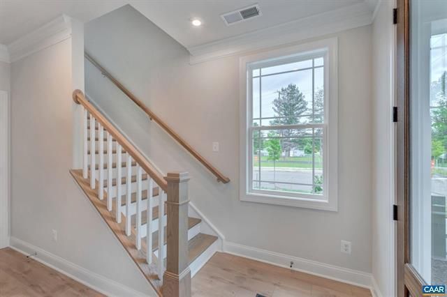 Building Photo - 3189 Acadia Dr