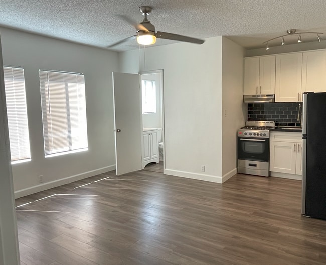 Interior Photo - Chateau Mariwood