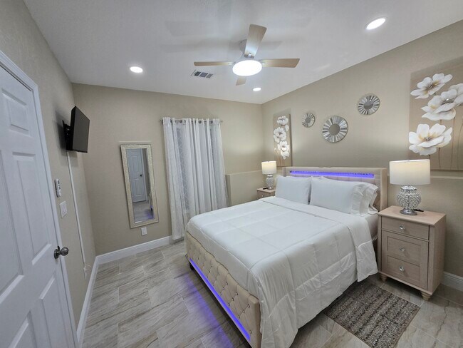 Building Photo - 349 Endeavor Way Ln