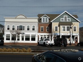 Building Photo - 737-749 Boston Post Rd