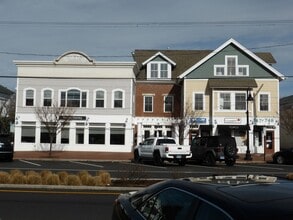 Building Photo - 737-749 Boston Post Rd
