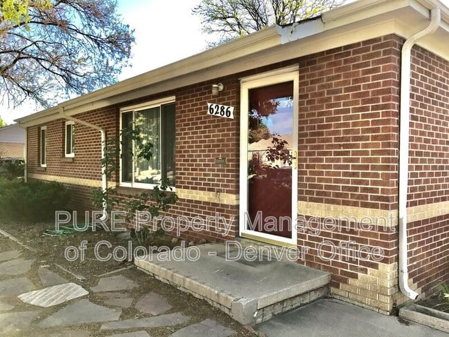 Building Photo - 6286 S Sycamore St