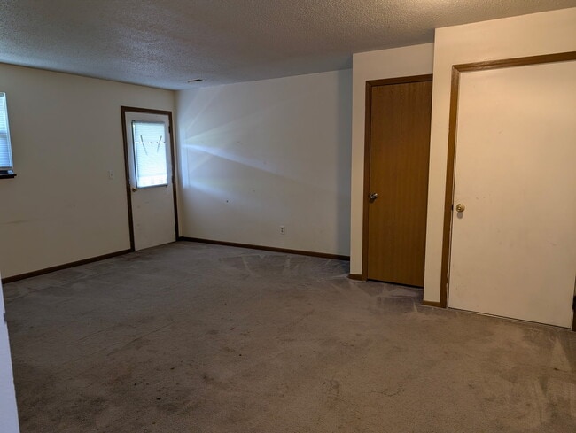 Building Photo - 514 Cantebury Dr
