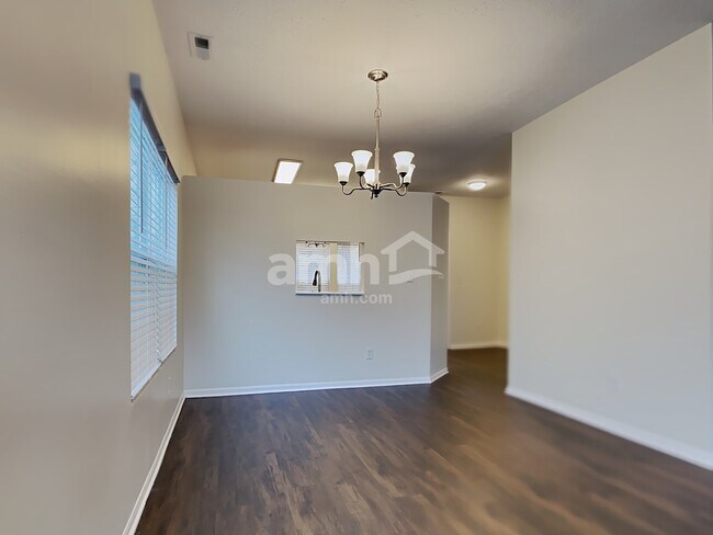 Building Photo - 11223 Boston Way