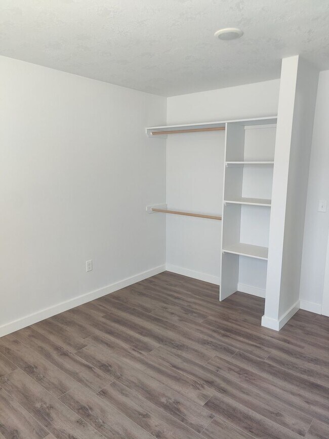 Foto del edificio - New Construction 2BR/1BA