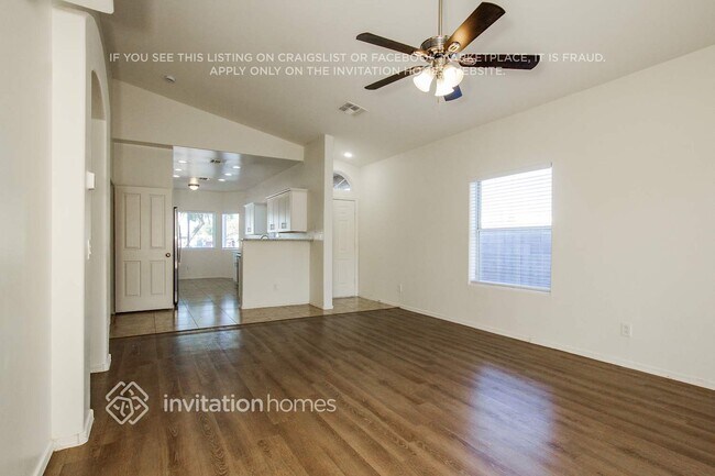 Foto del edificio - 15121 N 29th St