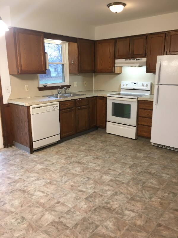 Foto del edificio - 488 60th St SE