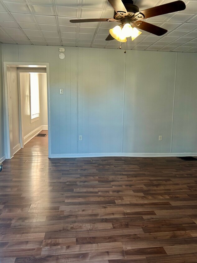 Foto principal - 410 Jefferson St