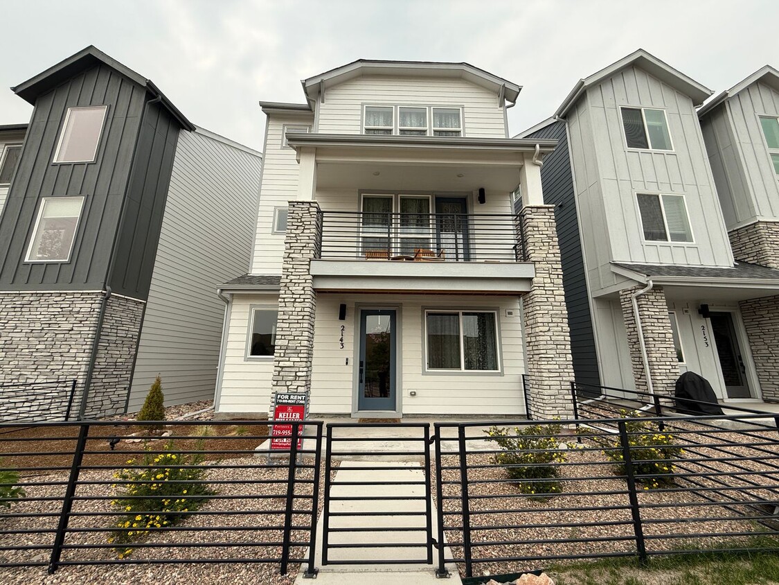 Photo - 2143 Arikaree Heights