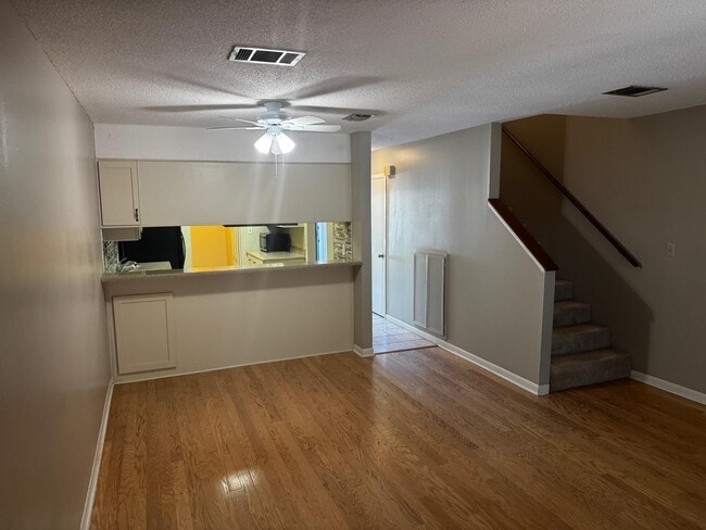 Building Photo - 345 Woodham Ct