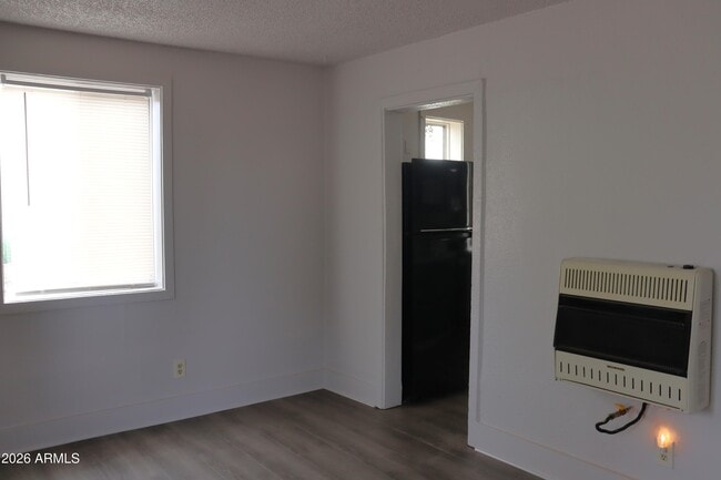 Building Photo - 540 Graham Pl