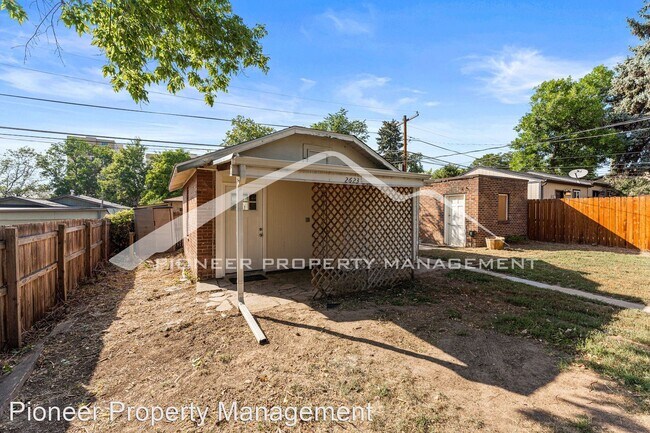 Building Photo - 1 br, 1 bath House - 2623 Lowell Blvd