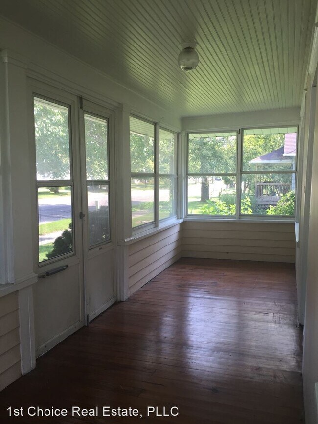 Foto del edificio - 2 br, 1 bath House - 702 E. Cavanaugh