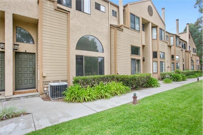 Building Photo - 9280 Lake Murray Blvd