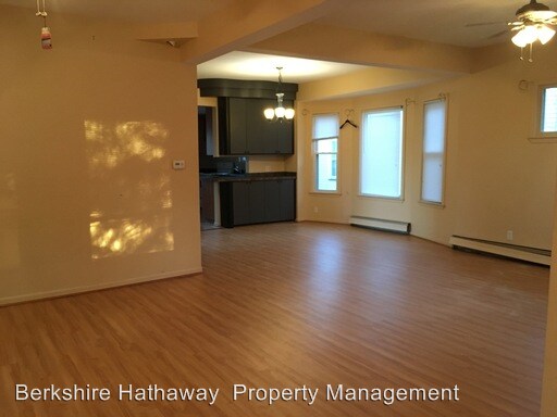 Building Photo - 4 br, 2 bath House - 5033 22nd Avenue