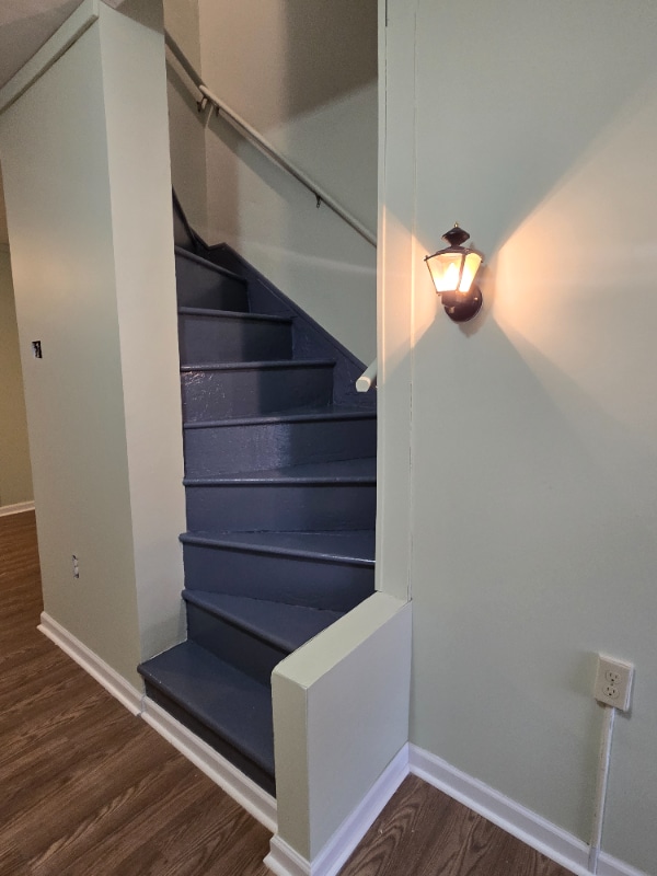 Building Photo - 2704 Pratt St