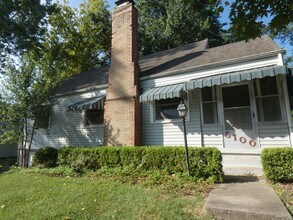 Building Photo - 5100 NE Marvin Rd