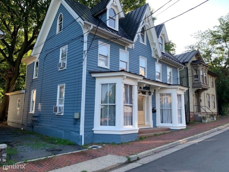 Foto principal - 206 Loudoun St SW