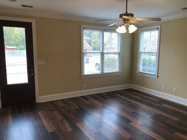 Building Photo - ****JUST REDUCED****3377 Pettingill Way, H...