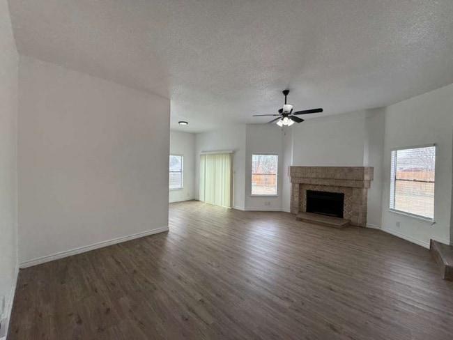 Photo - 8750 Shallow Ridge Dr House