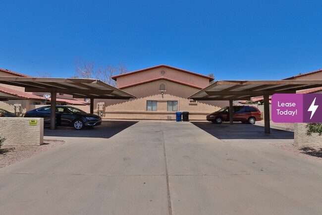 Building Photo - 6140 E Greenway St