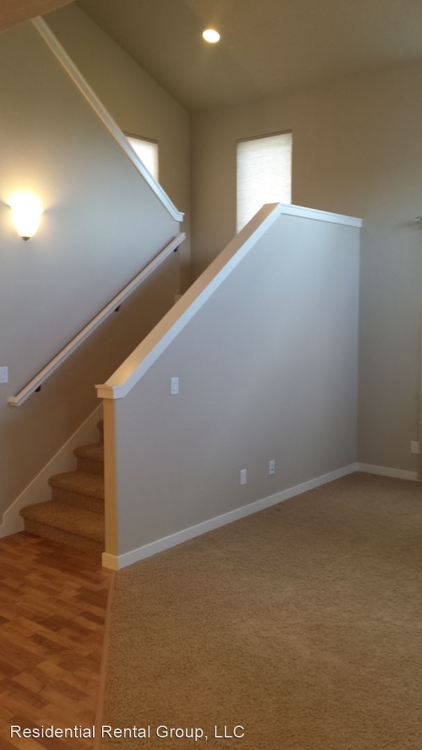 Foto del edificio - 3 br, 3 bath House - 16928 SW 136th Avenue
