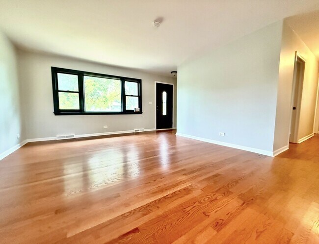 Foto del edificio - 307 S Pierce Ave