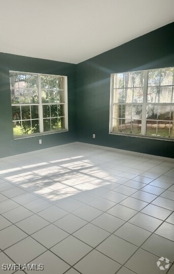 Building Photo - 12691 Eagle Pointe Cir