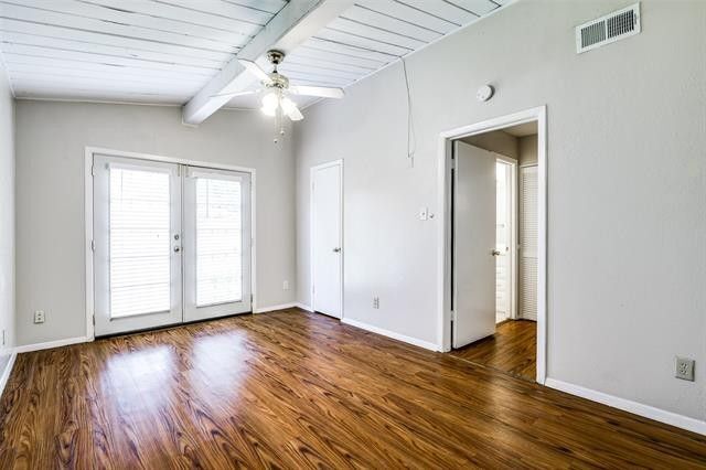 Building Photo - 744 Greenhaven Dr