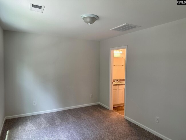 Building Photo - 820 Summerwood Ln