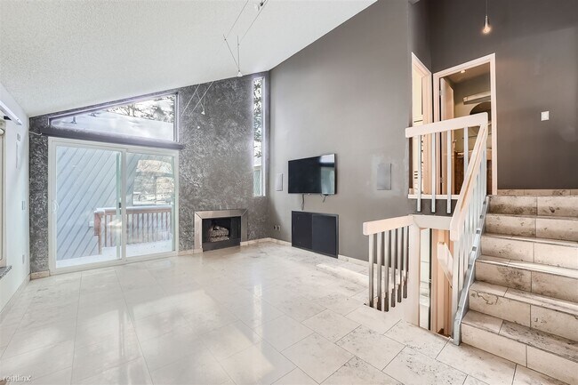 Foto del edificio - 3 br, 2.5 bath House - 10067 East Peakview...