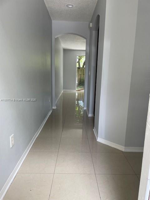 Foto del edificio - 4240 NE 9th St