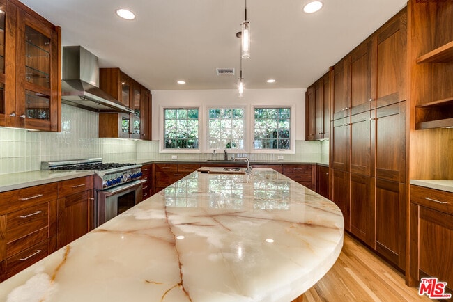 Building Photo - 1616 Ashland Ave