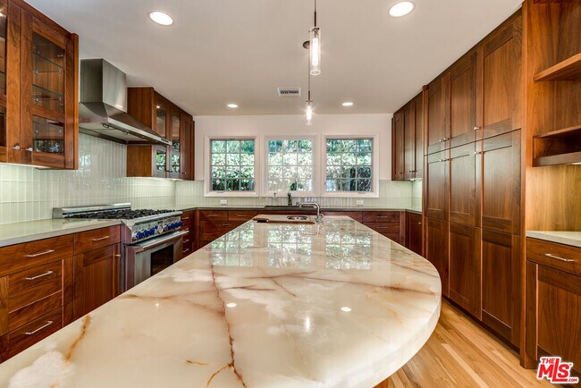 Foto del edificio - 1616 Ashland Ave