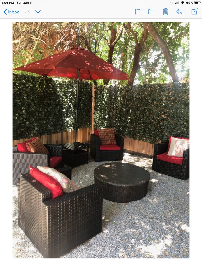 patio trasero - 19251 Oxnard St