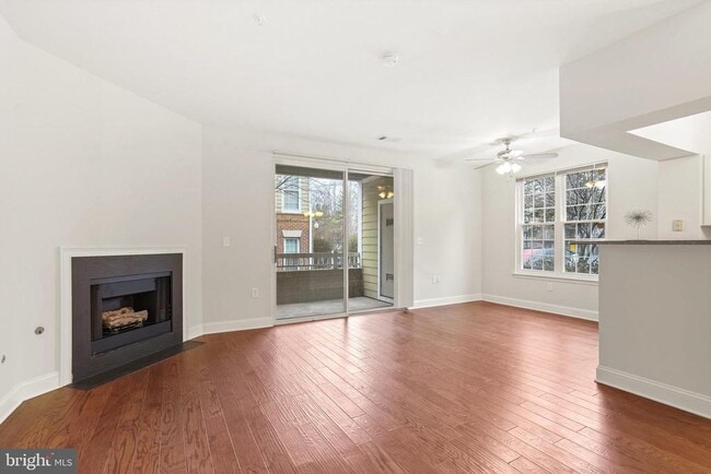 Building Photo - 2100 Highcourt Ln