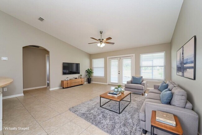 Foto del edificio - 3017 Captiva Bluff Rd N